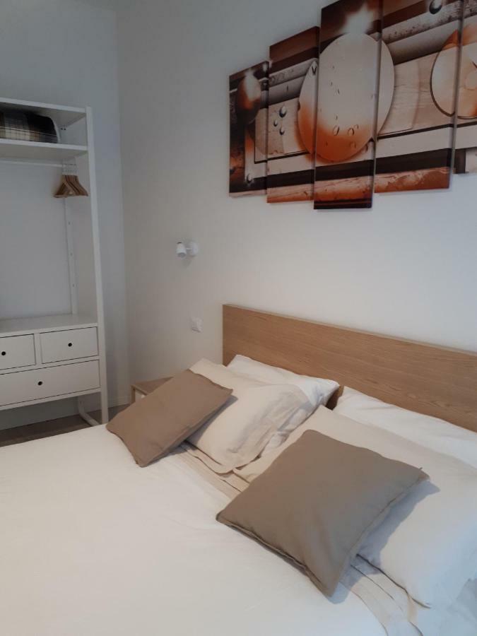 בולוניה Soleluna Fiera 6 Rooms מראה חיצוני תמונה